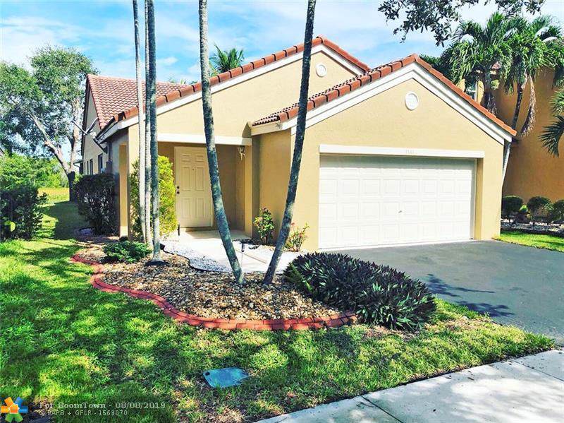 1541 Presidio Dr - Photo 1