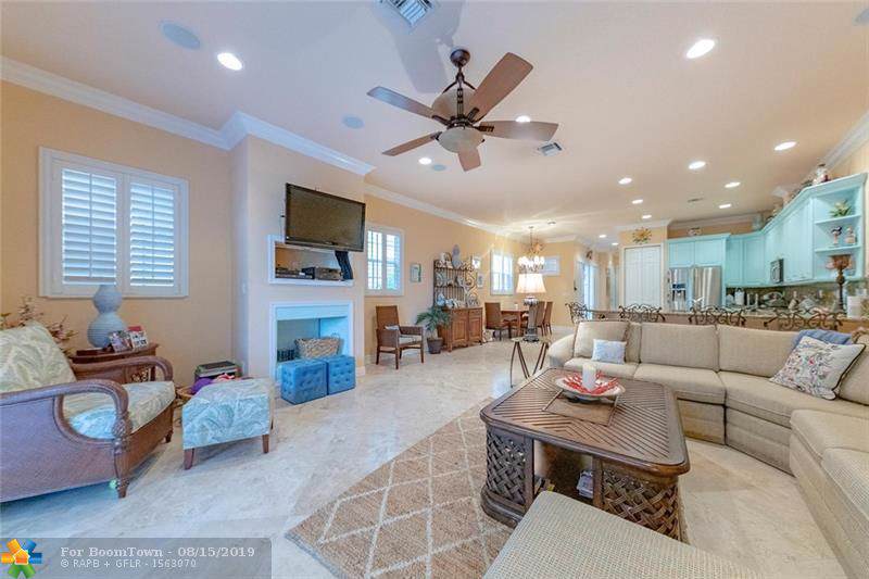 4551 Poinciana St - Photo 1