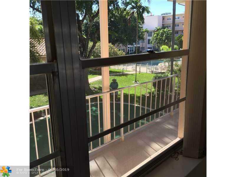 1481 Ocean Bl - Photo 1