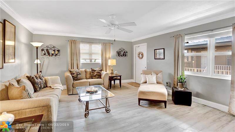 2753 28th St - Photo 1