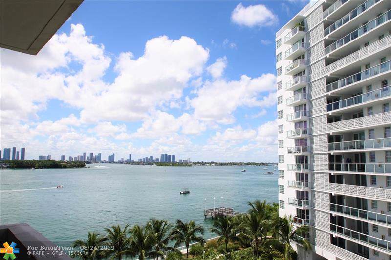 800 West Ave - Photo 1