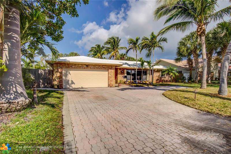 2771 57th Ct - Photo 1