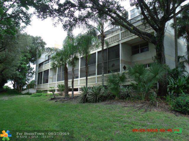 3301 Spanish Moss Ter - Photo 1