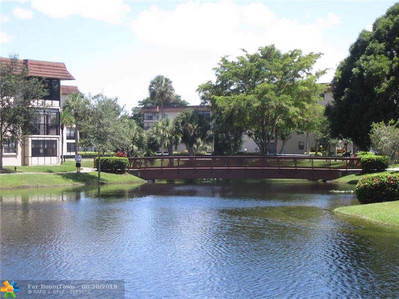 4955 Sabal Palm Blvd - Photo 1