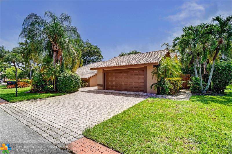 7590 Black Olive Way - Photo 1