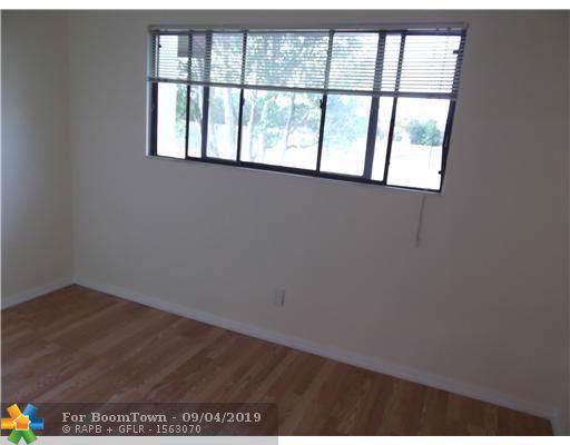 8031 Southgate Blvd - Photo 1