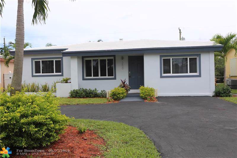 250 42nd Ct - Photo 1