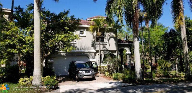 143 117th Ave - Photo 1