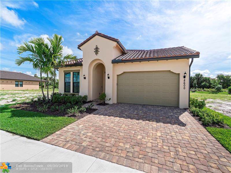 8600 Baypoint Cir - Photo 1 8600 Baypoint Cir - Photo 1