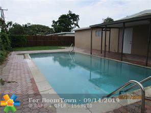 1520 43rd St - Photo 1