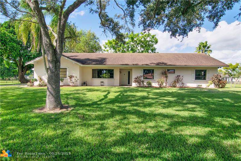 17941 50th Ct - Photo 1