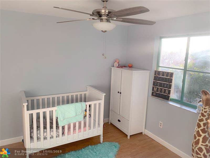 1426 126th Way - Photo 1