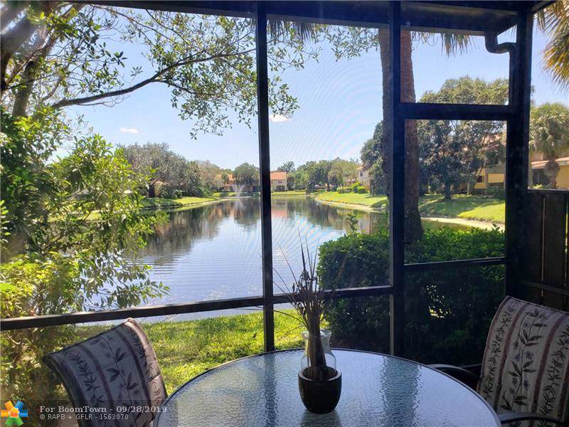 3700 Coral Tree Cir - Photo 1