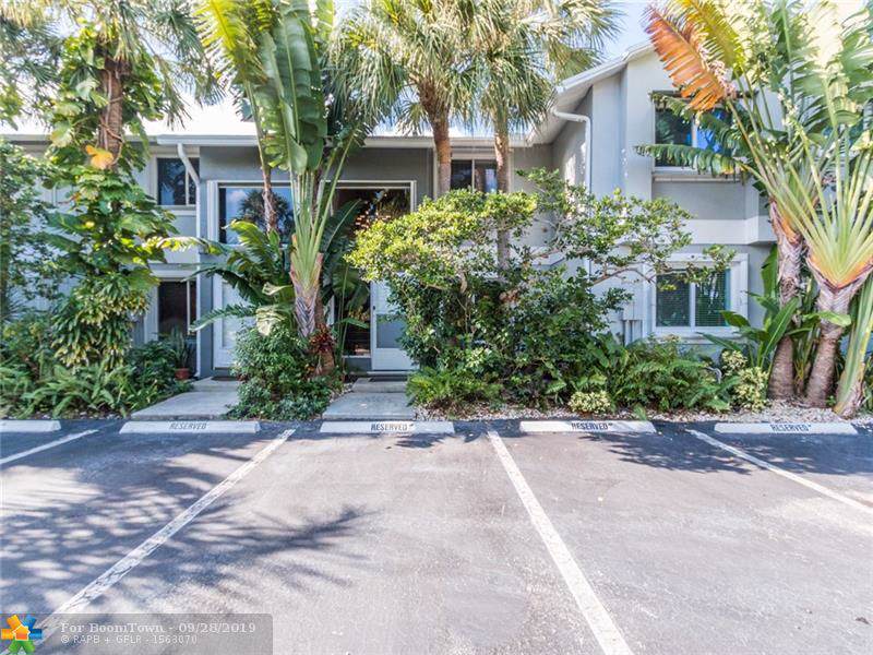 2004 Riverside Pl - Photo 1