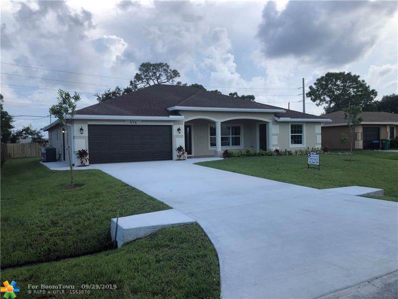574 Chapman Ave - Photo 1