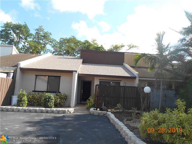 2936 67th Ct - Photo 1