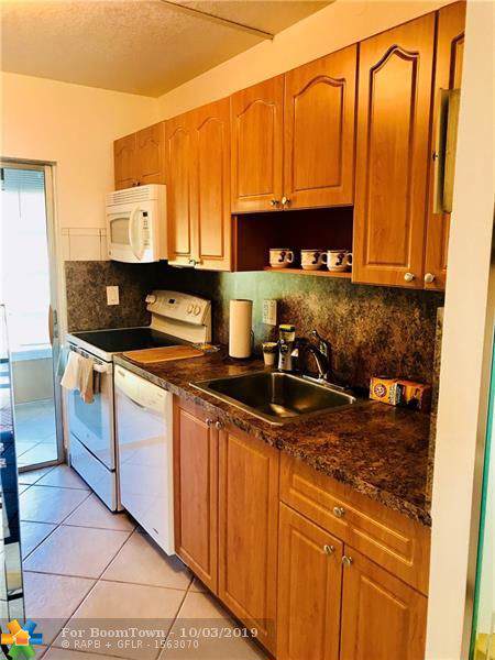 7505 4th Pl - Photo 1
