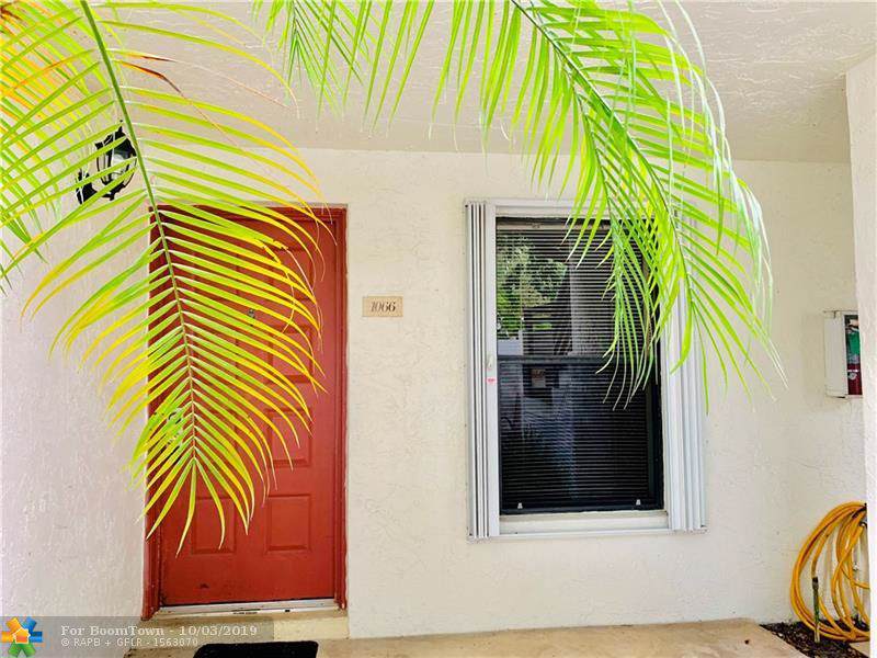 1066 Hiatus Rd - Photo 1