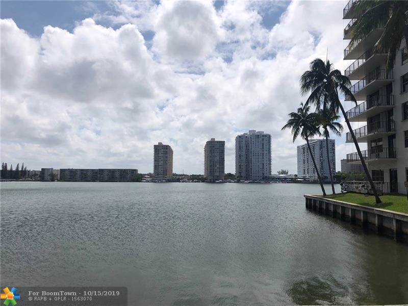 18151 31st Ct - Photo 1