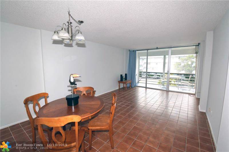 116 Royal Park Dr - Photo 1