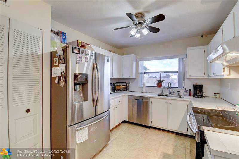10451 Sunrise Lakes Blvd - Photo 1