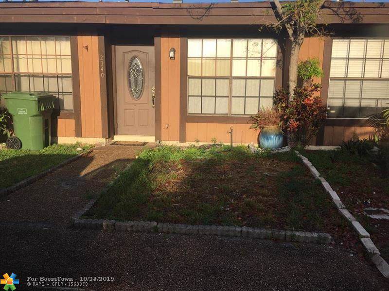 2340 Peach Ct - Photo 1