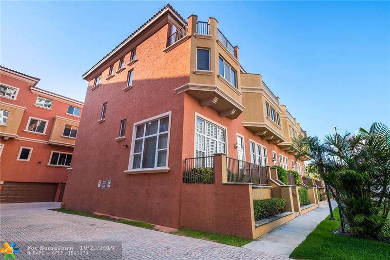3027 Riomar St - Photo 1
