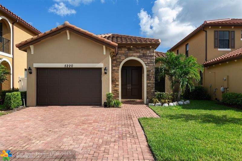 5220 48th Ln - Photo 1