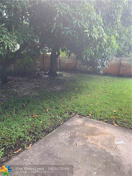 5040 10th - Photo 1