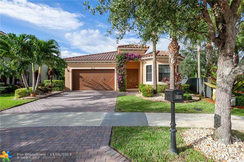 7613 113th Ave - Photo 1