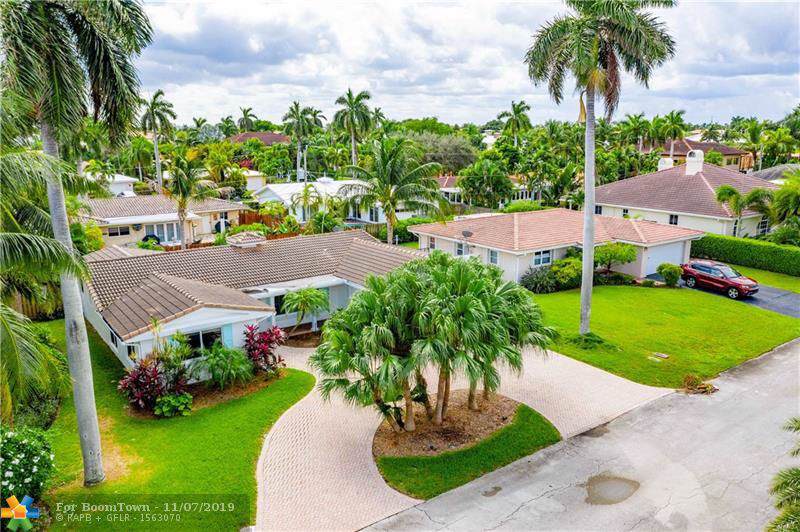 2768 31st Ct - Photo 1