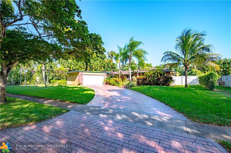 820 Gardenia Ln - Photo 1