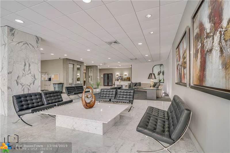 3015 Ocean Blvd - Photo 1