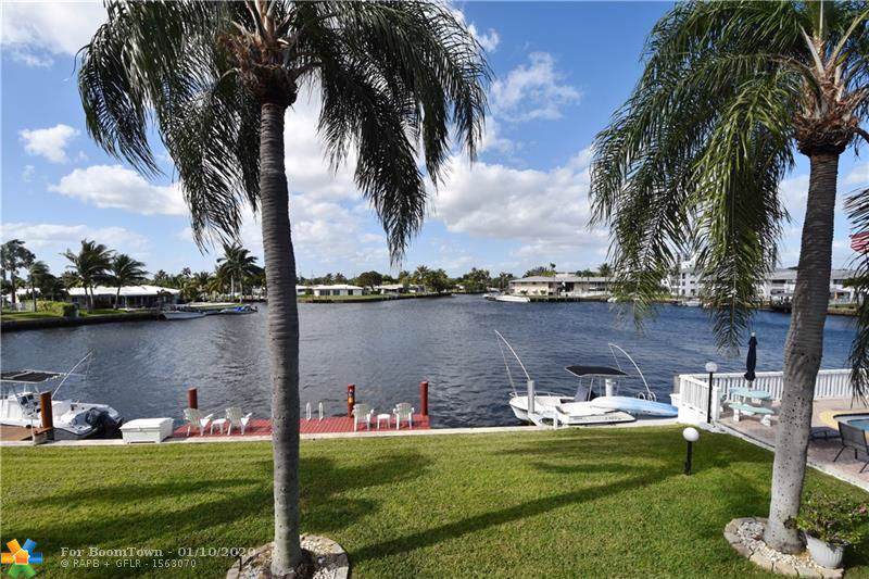 750 Pine Dr - Photo 1