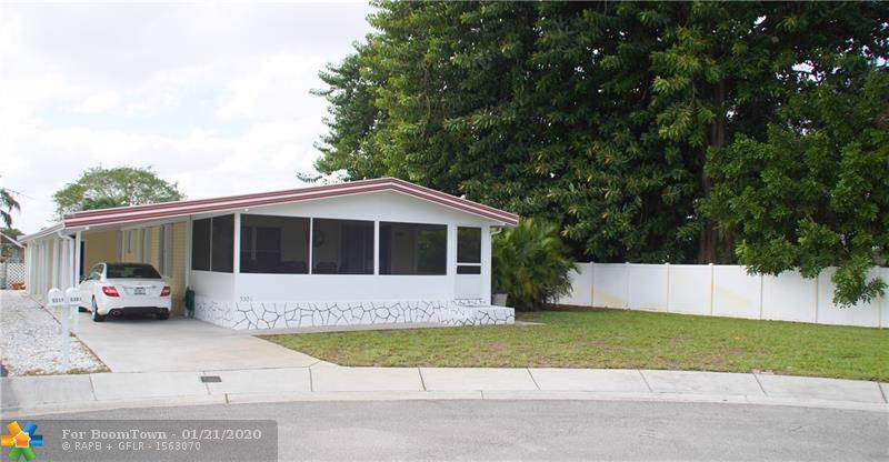 5301 29th Ave - Photo 1