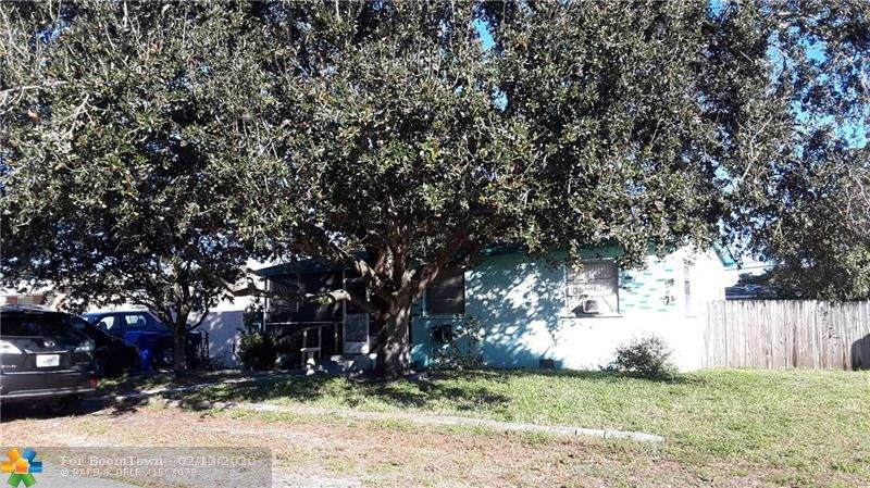 7521 Farragut St - Photo 1