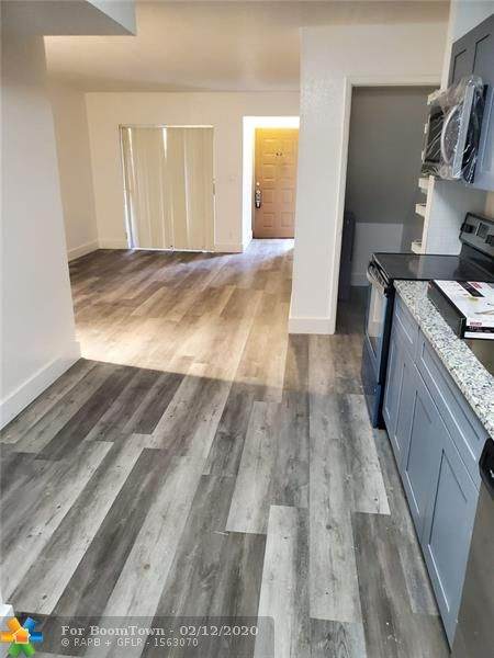 301 Gardens Dr - Photo 1