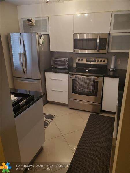 6133 Balboa Cir - Photo 1