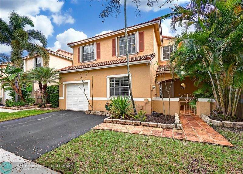 17887 8 ST - Photo 1