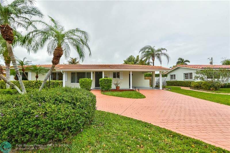 3305 28th Ave - Photo 1
