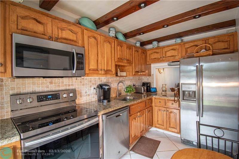 2601 14th Street Cswy - Photo 1