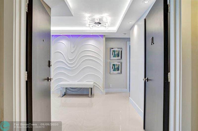 4300 Ocean Blvd - Photo 1