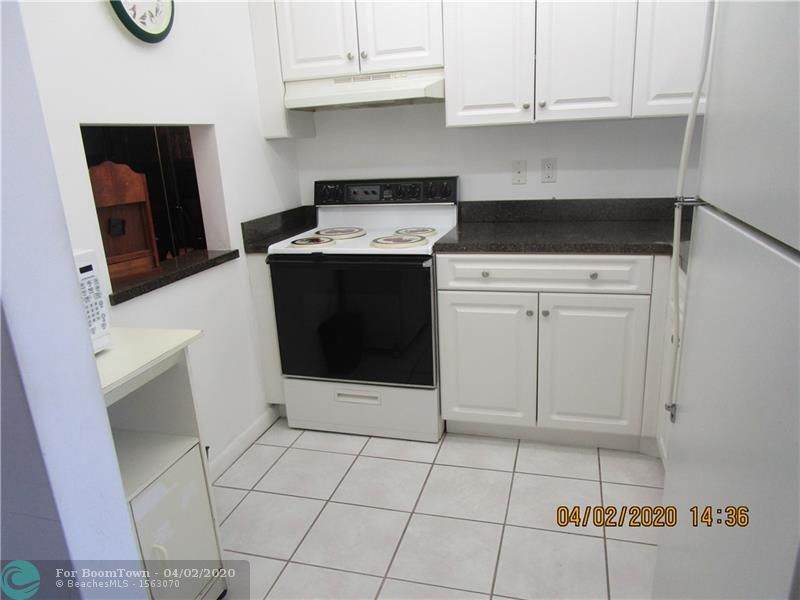 8881 Sunrise Lakes Blvd - Photo 1 8881 Sunrise Lakes Blvd - Photo 1