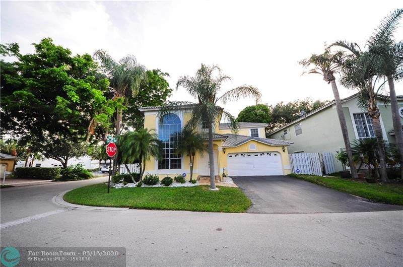 5601 43rd Way - Photo 1