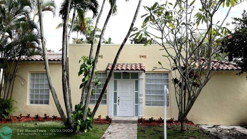 1121 Alberca St - Photo 1