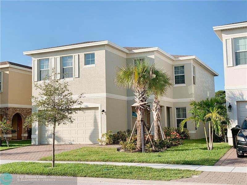 816 Leonardo Cir - Photo 1