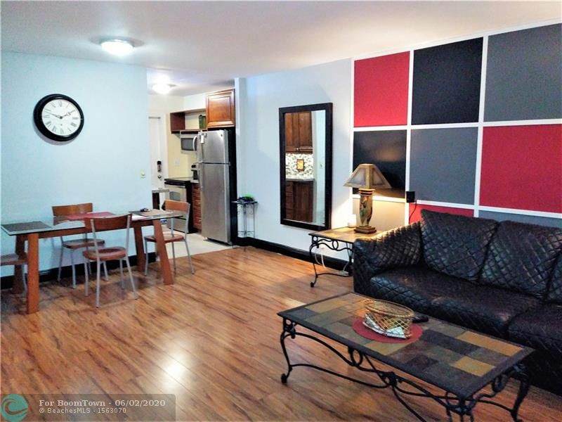 850 Commercial Blvd - Photo 1