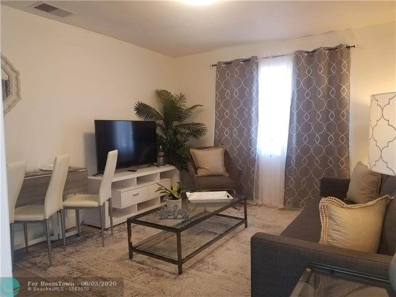 1826 Johnson St - Photo 1