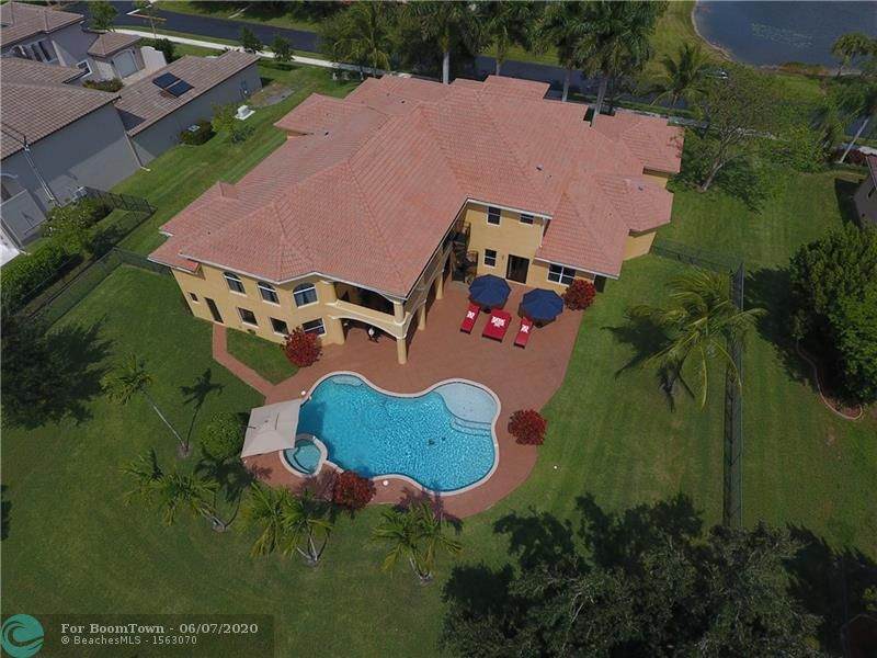 2235 Antila Ave - Photo 1
