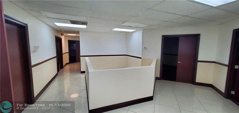 1100 State Road 7 - Photo 1